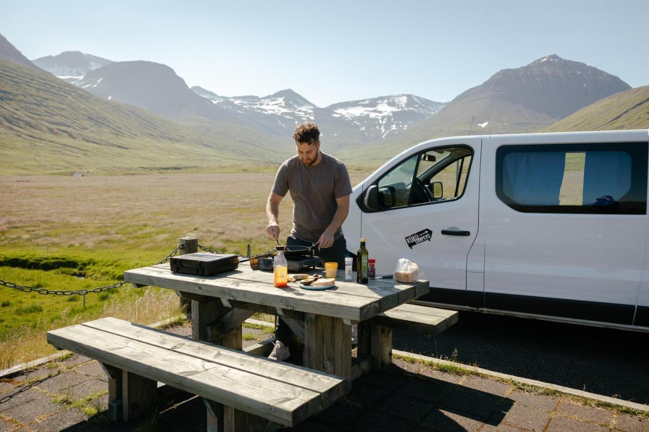 Kuku Campers - Campervans Keflavík Esterno foto