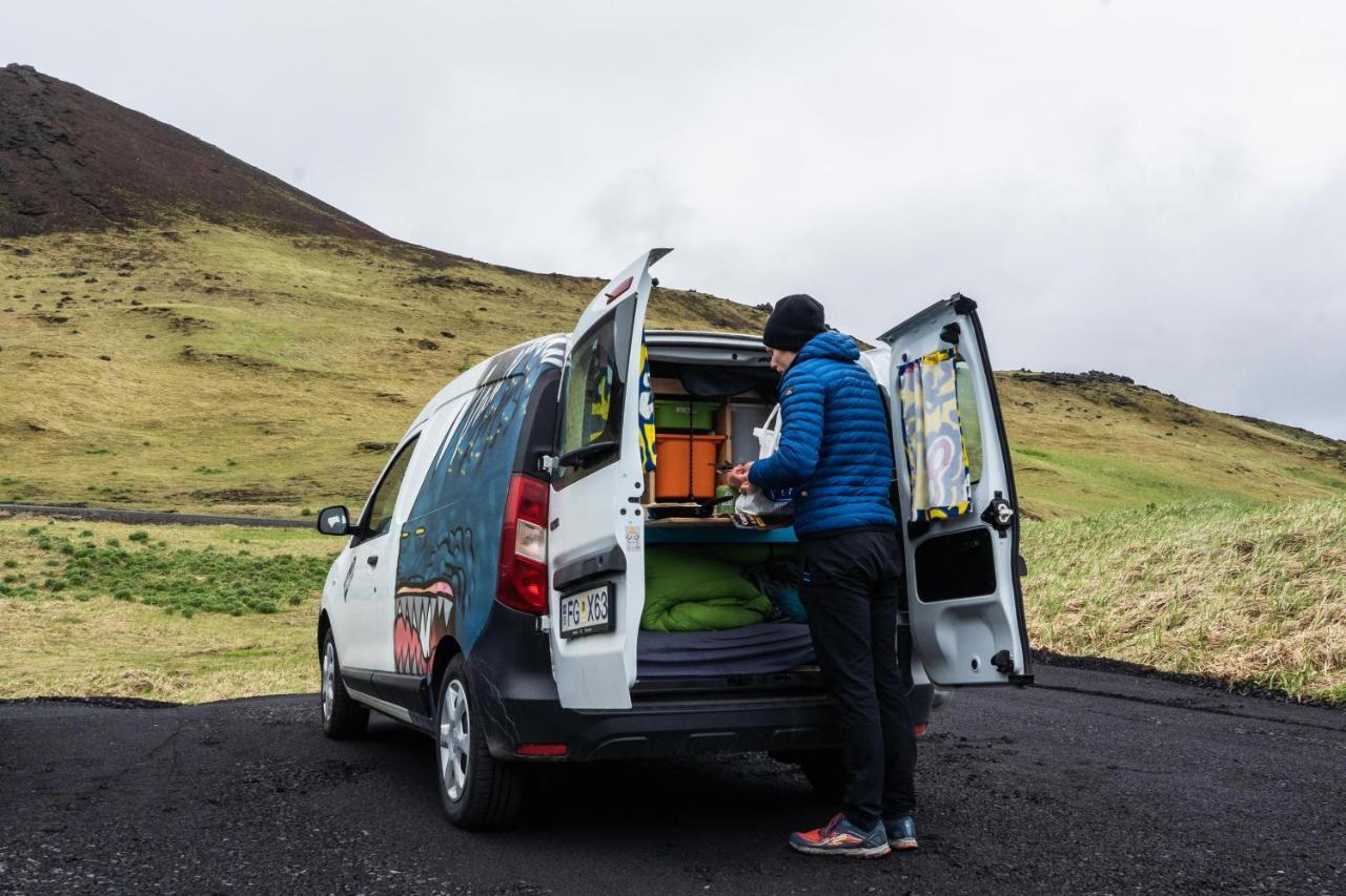 Hotel Kuku Campers - Campervans Keflavík Esterno foto